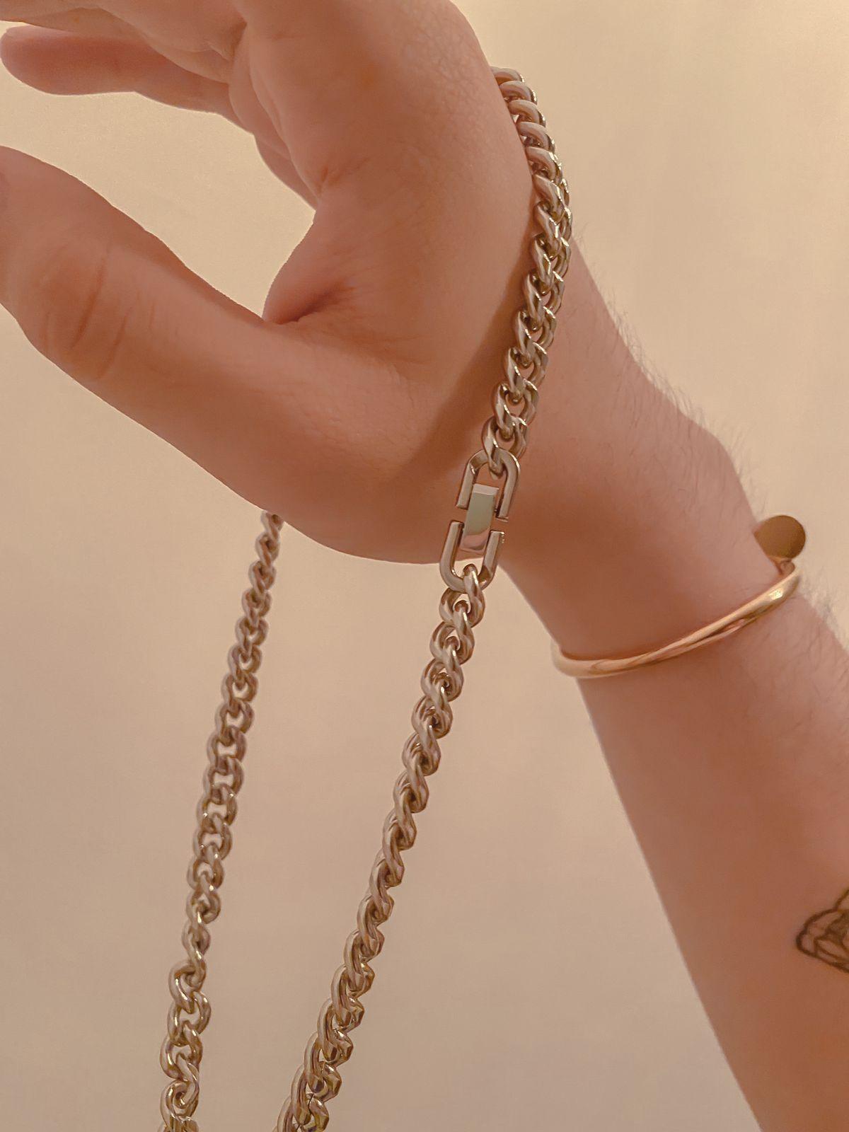 Cadena Queens - nomada.mxj