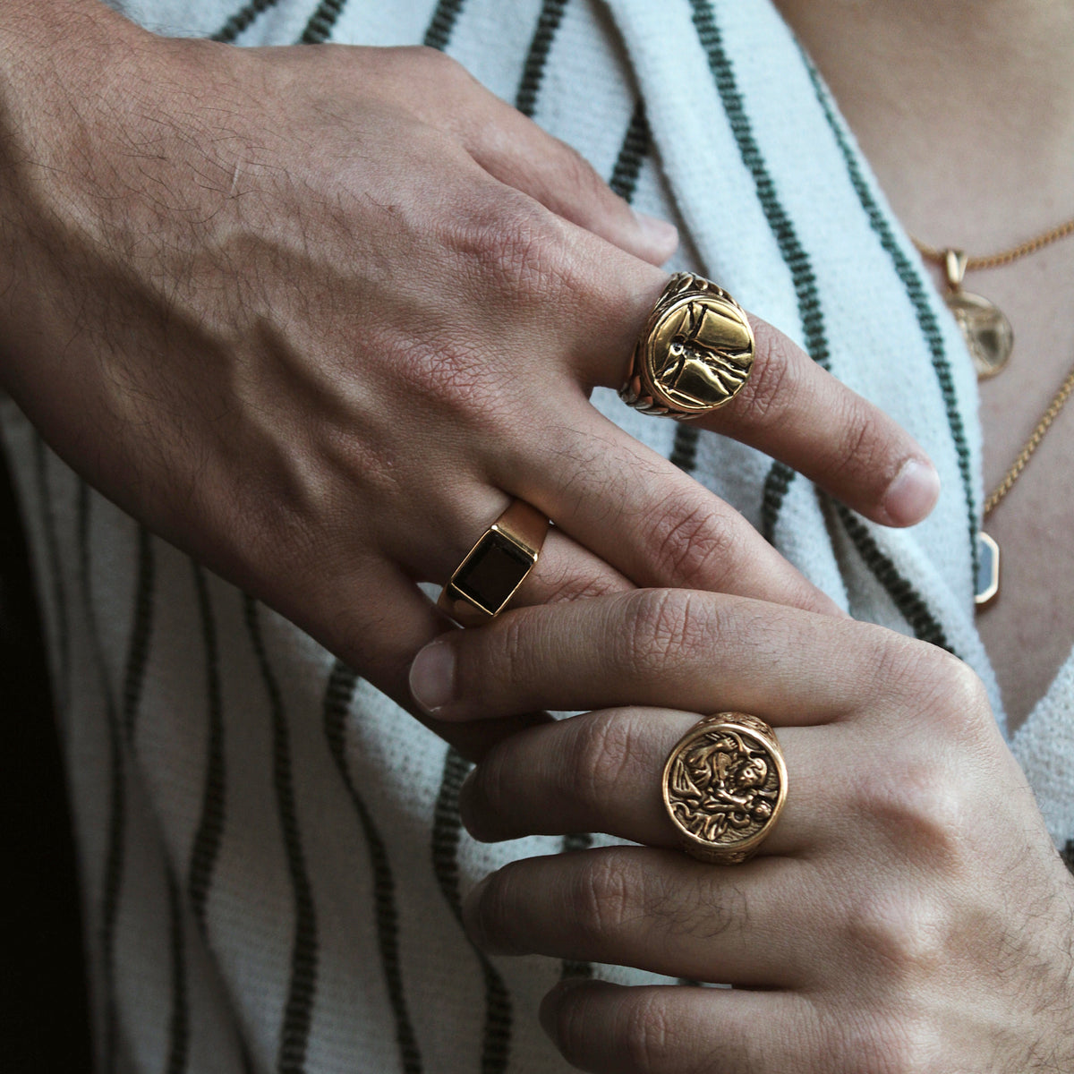 Anillo Jordán Gold